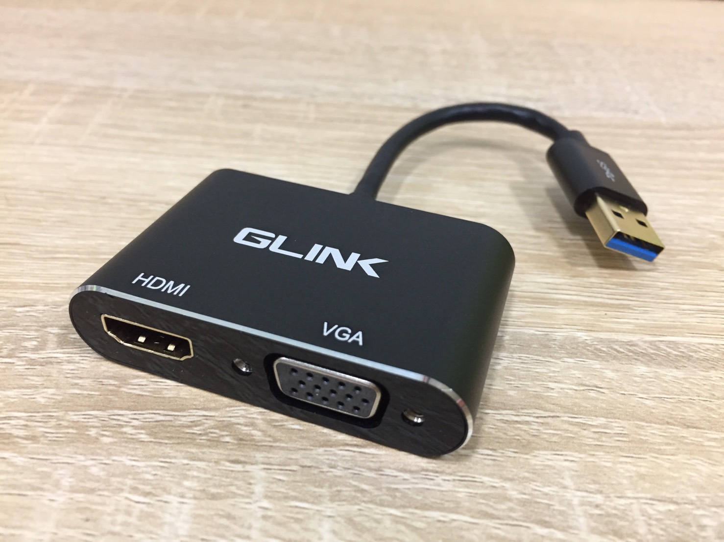 USB 3.0 to VGA/HDMI